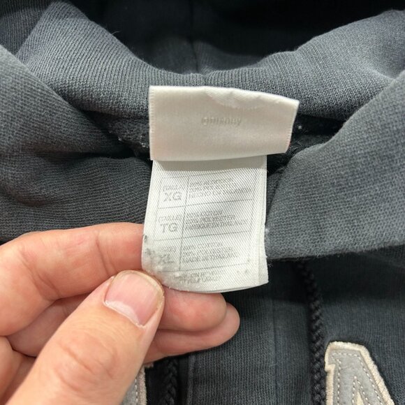 VINTAGE DISNEY GRUMPY DWARF HOODIE MENS XL FLEECE LINED EMBROIDERED - Picture 6 of 11